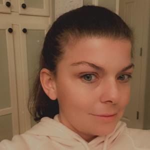 Meet your Posher, Krystal